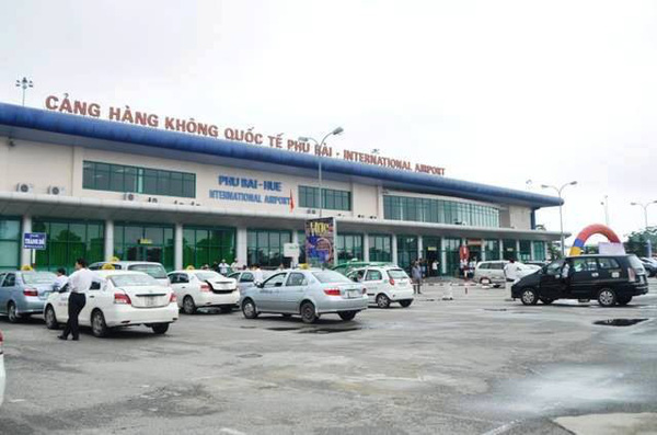 Bàn giao mặt bằng dự án mở rộng sân bay Phú Bài