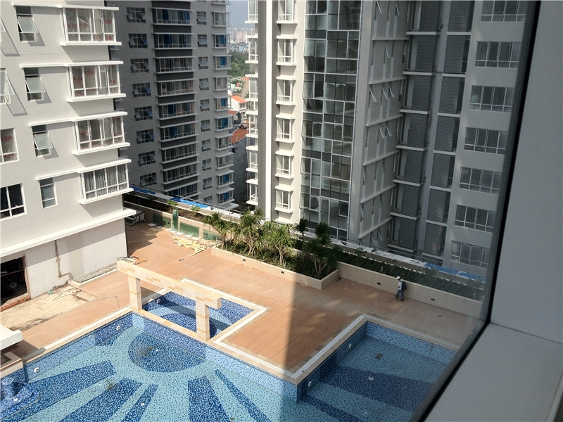Khu chung cư cao cấp Sunrise City tọa lạc tại khu vực ven sông Sài Gòn khá trong lành, thoáng mát