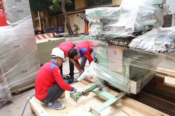 chuyển nhà kiến đỏ