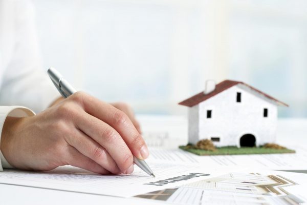 4 kiểu hợp đồng mua bán nhà đất dễ mất sạch tiền